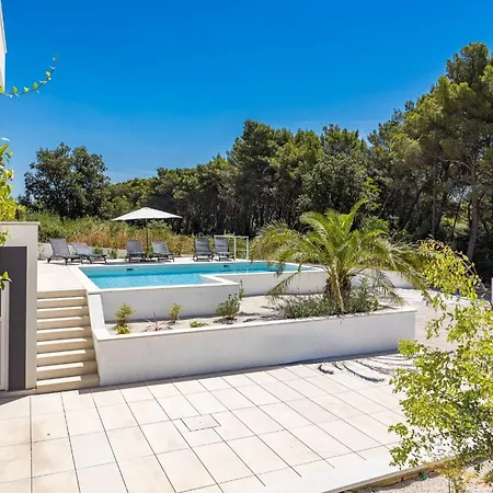 Pollentia 201 Adriana (adults Only) Apartment Pula